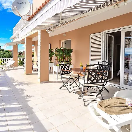 Apartament Andelka *