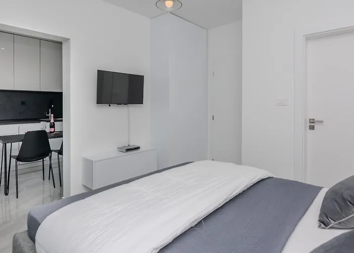 Andelka * ビビニェ