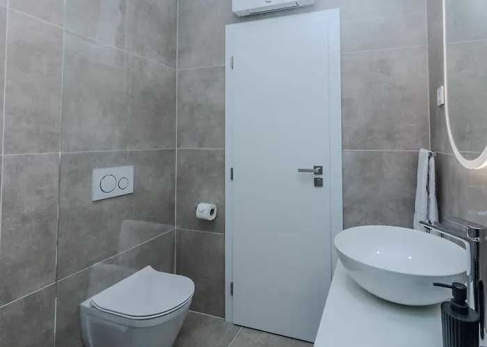 アパート Andelka