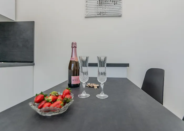 Andelka アパート ビビニェ