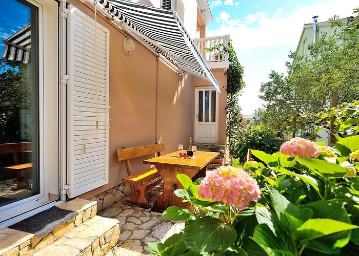 アパート Andelka ビビニェ